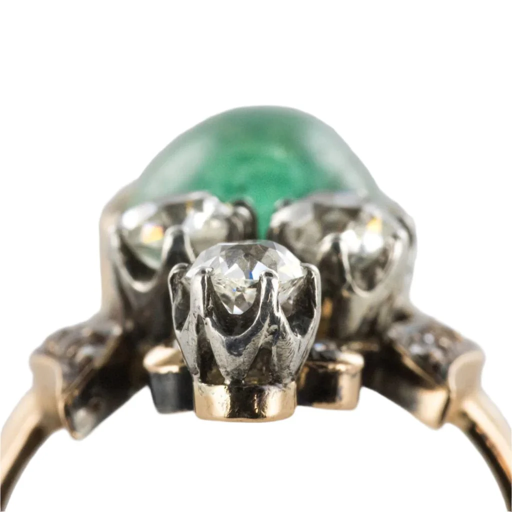 Bague Entourage en or jaune, émeraude et diamants - Image 4