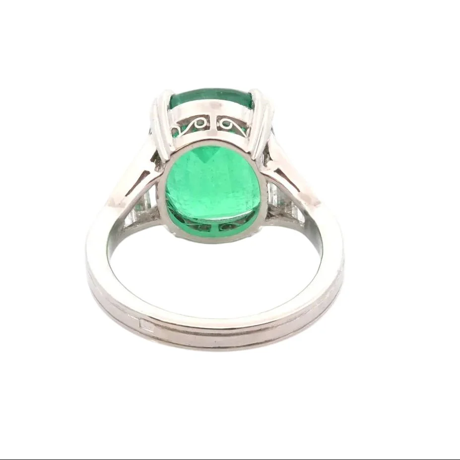 Bague en platine, émeraude et diamants - Image 3