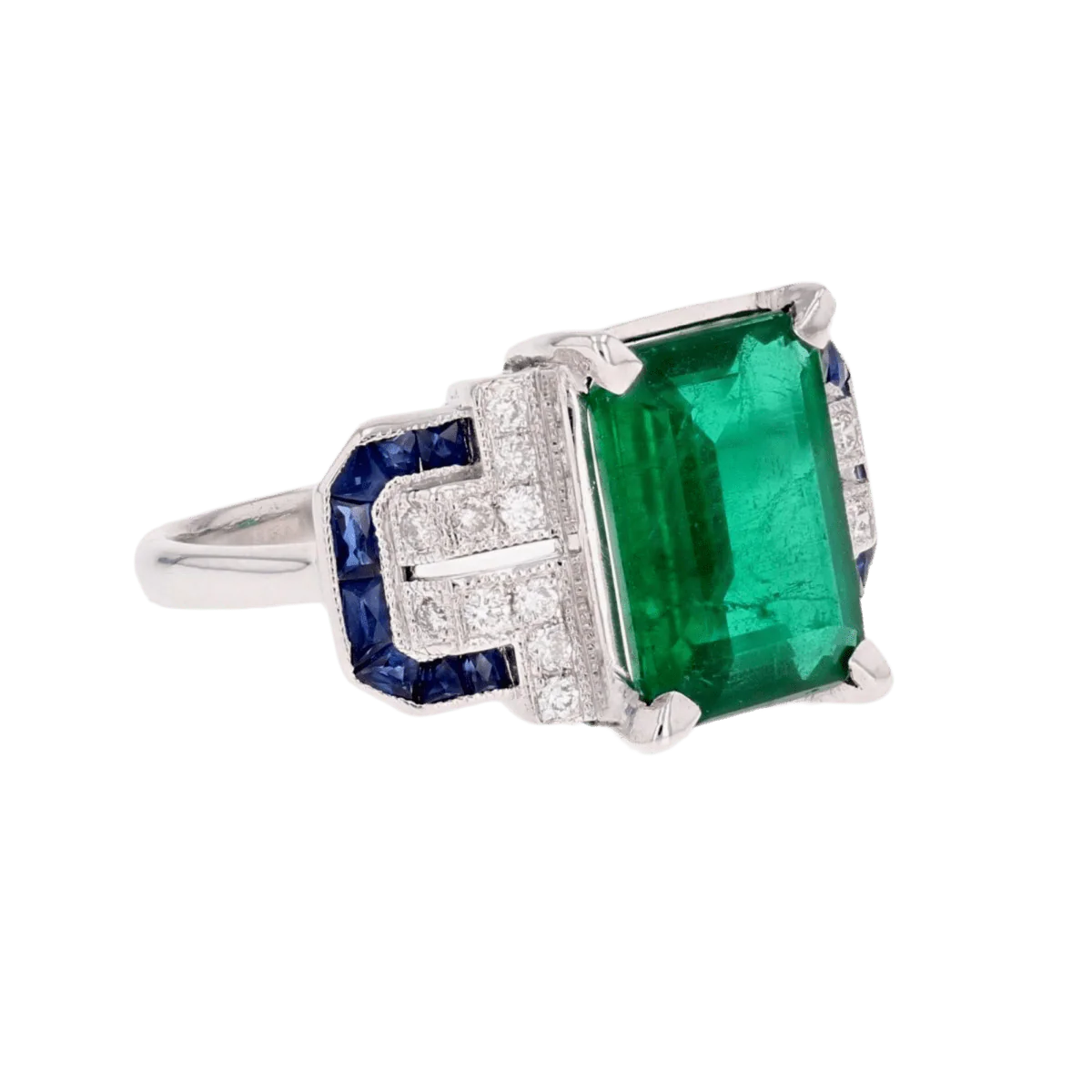 Bague Entourage en or blanc, émeraude, saphirs et diamants - Image 5