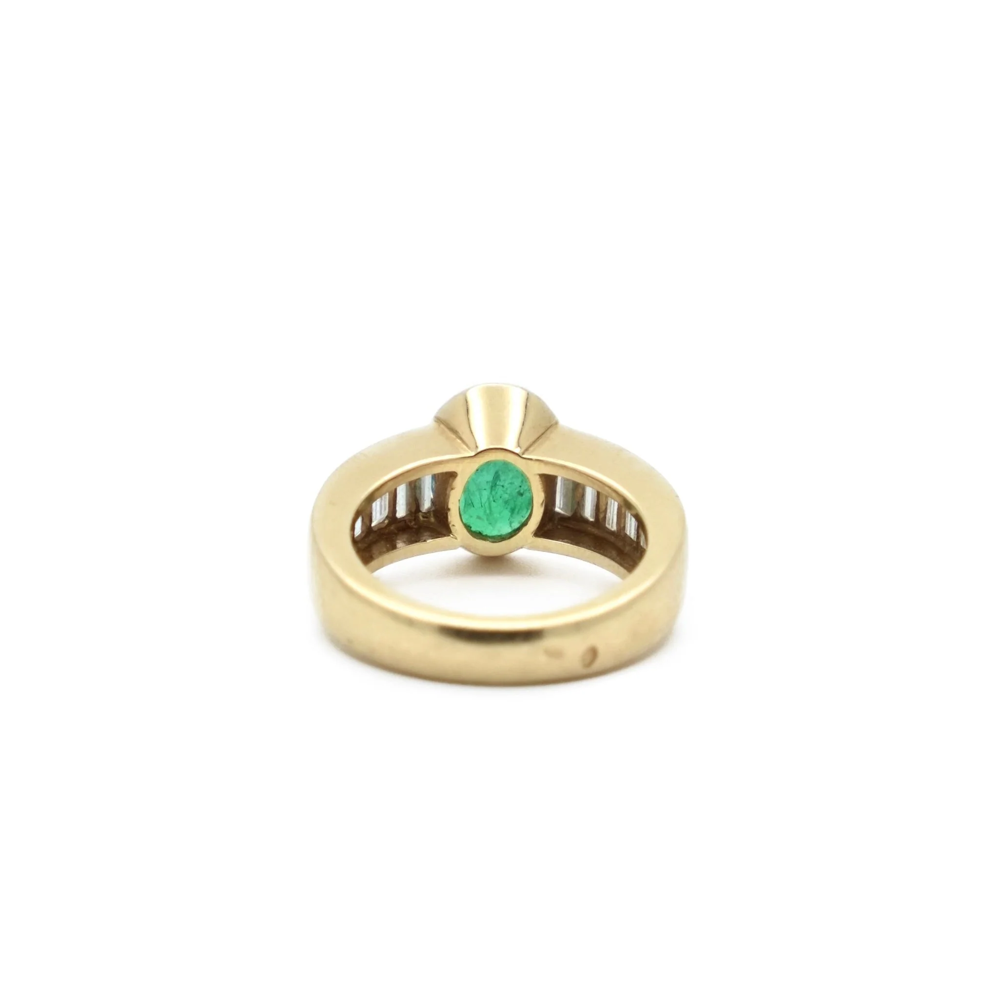 Bague serti demi-clos en or jaune et émeraude - Image 5