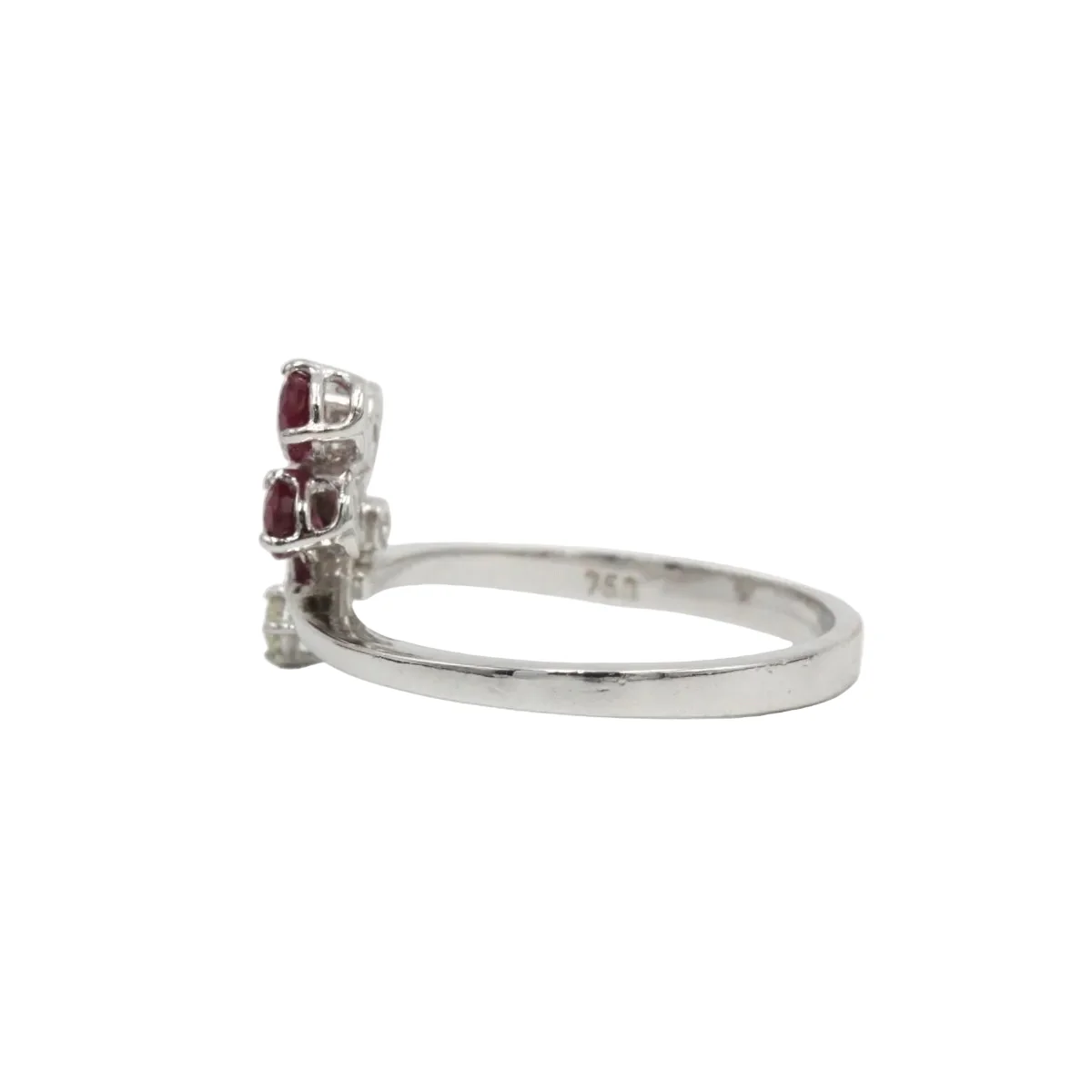 Bague en or blanc, rubis et diamants - Image 2