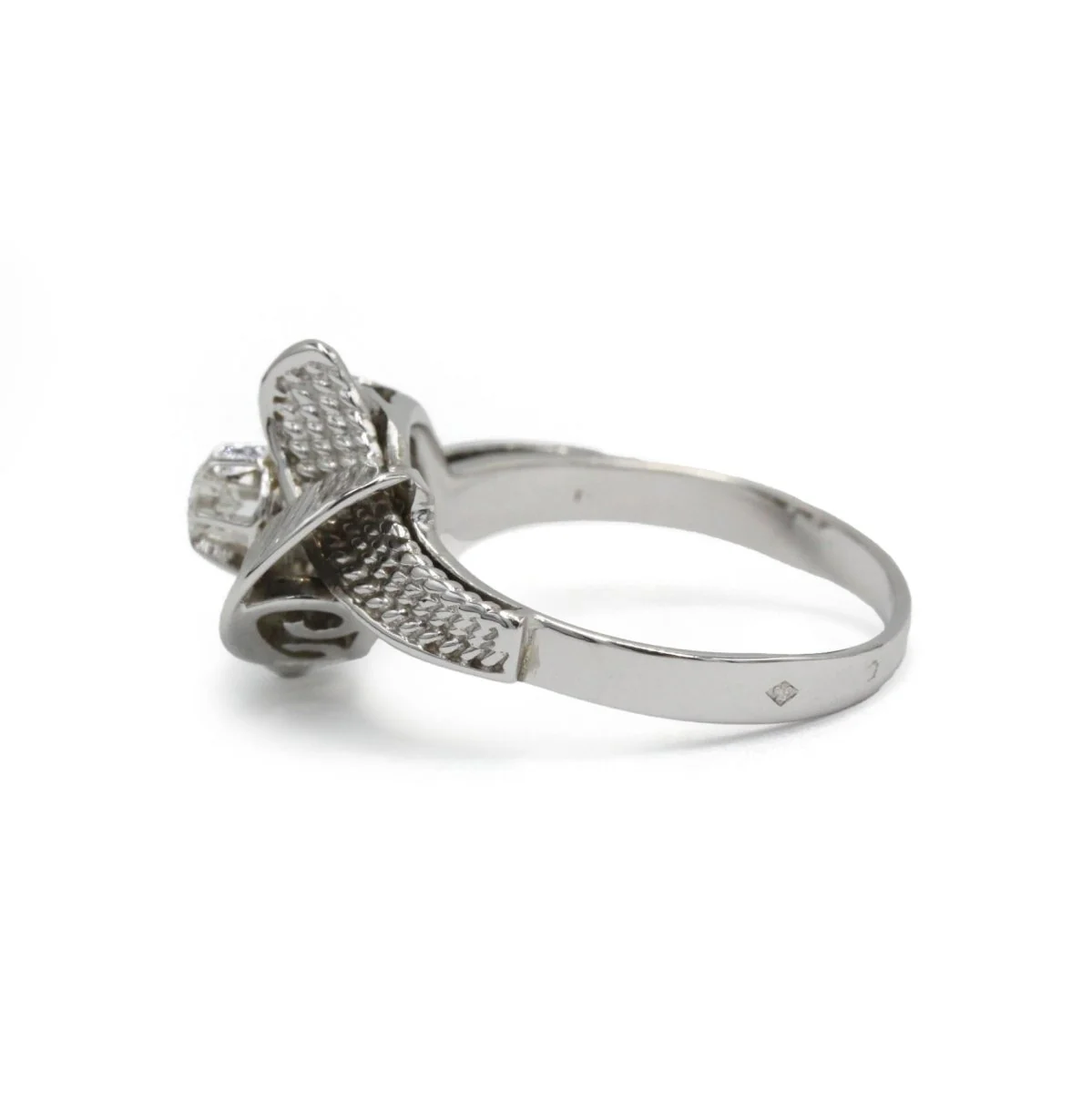 Bague en or blanc et diamant - Image 3