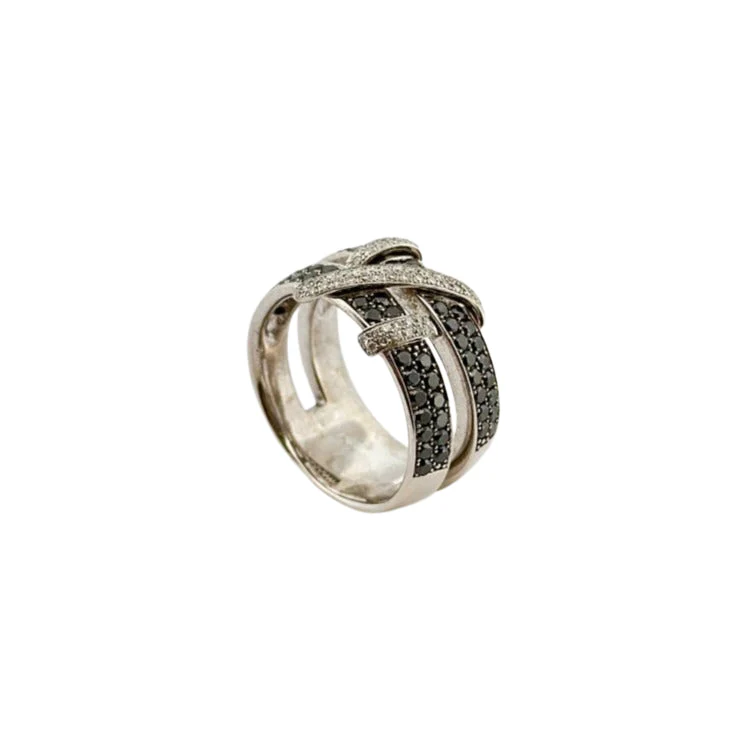 Bague entrelacée en or blanc et diamants - Image 5