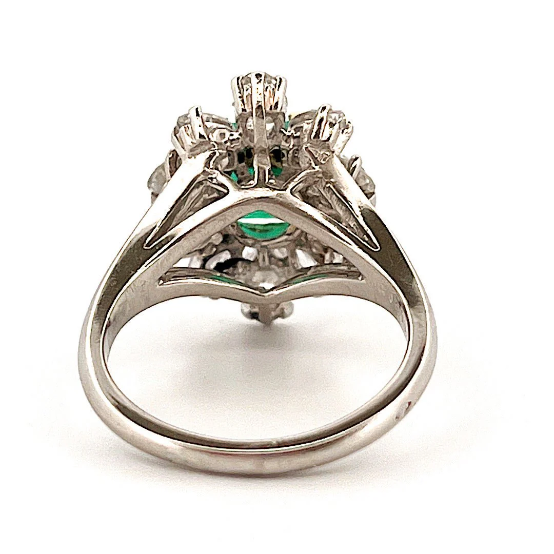 Bague Marguerite MAUBOUSSIN en or blanc, émeraude et diamants - Image 4