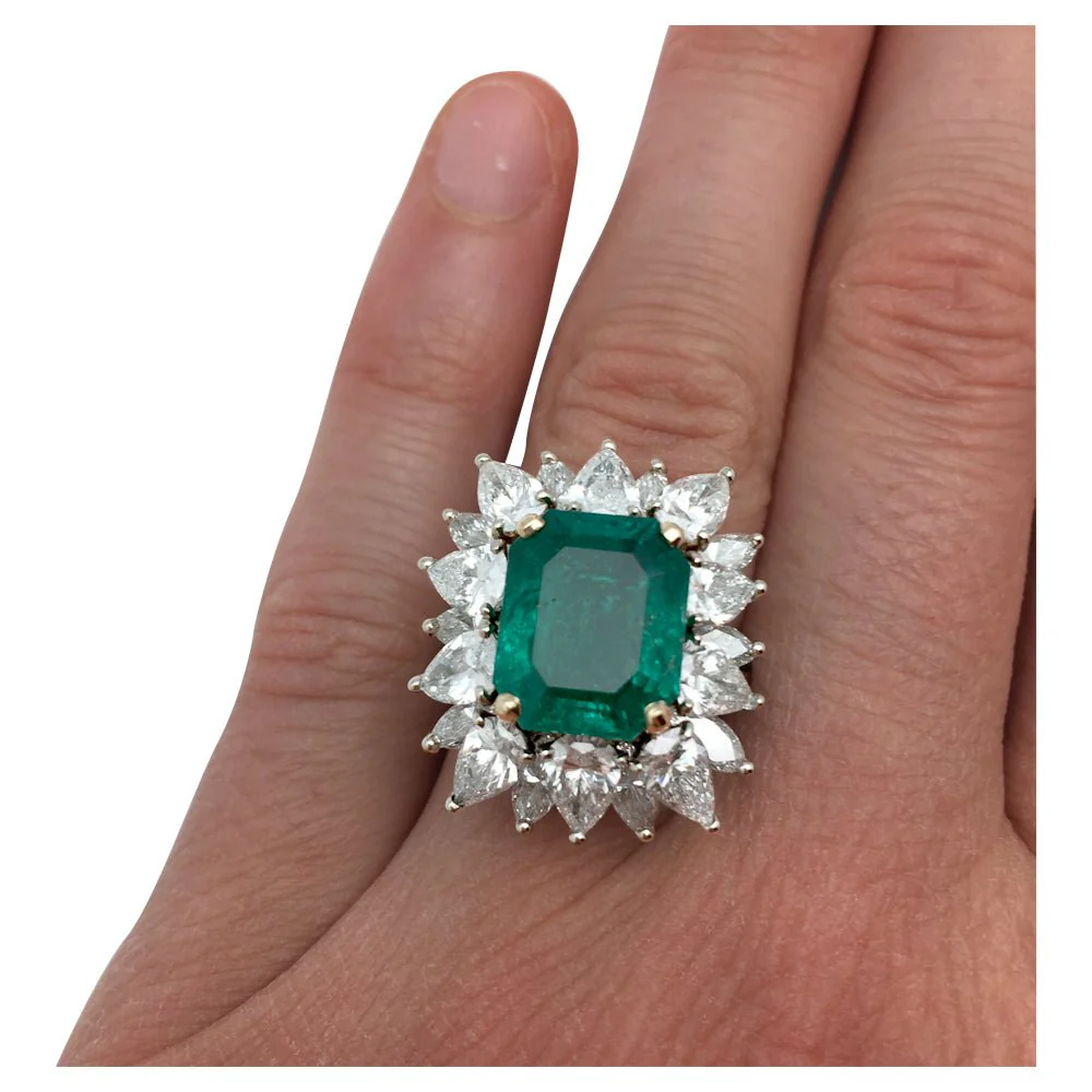 Bague en or blanc et jaune émeraude et diamants - Image 3