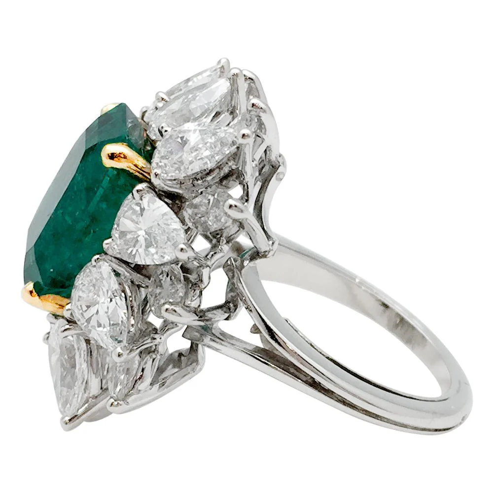 Bague en or blanc et jaune émeraude et diamants - Image 5