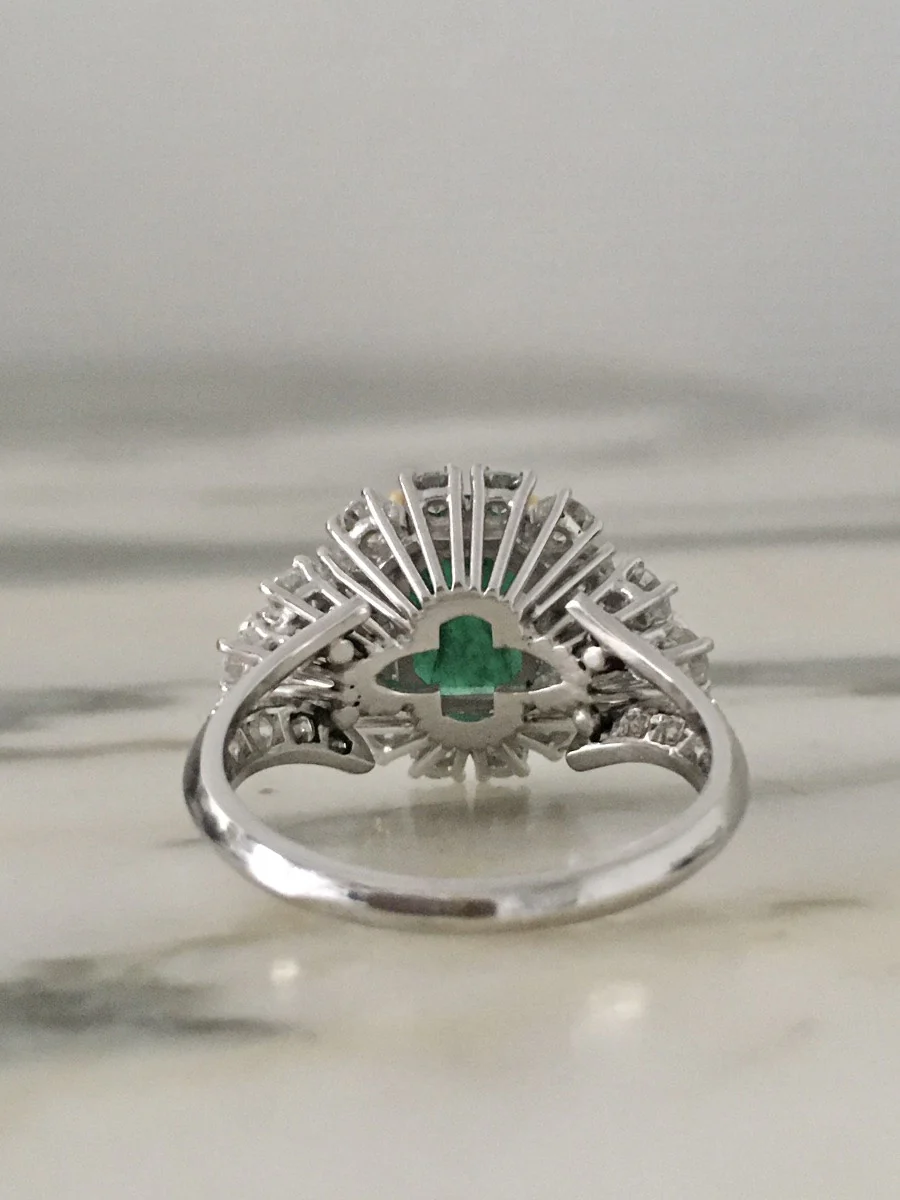 Bague en or blanc, or jaune, émeraude et diamants - Image 6