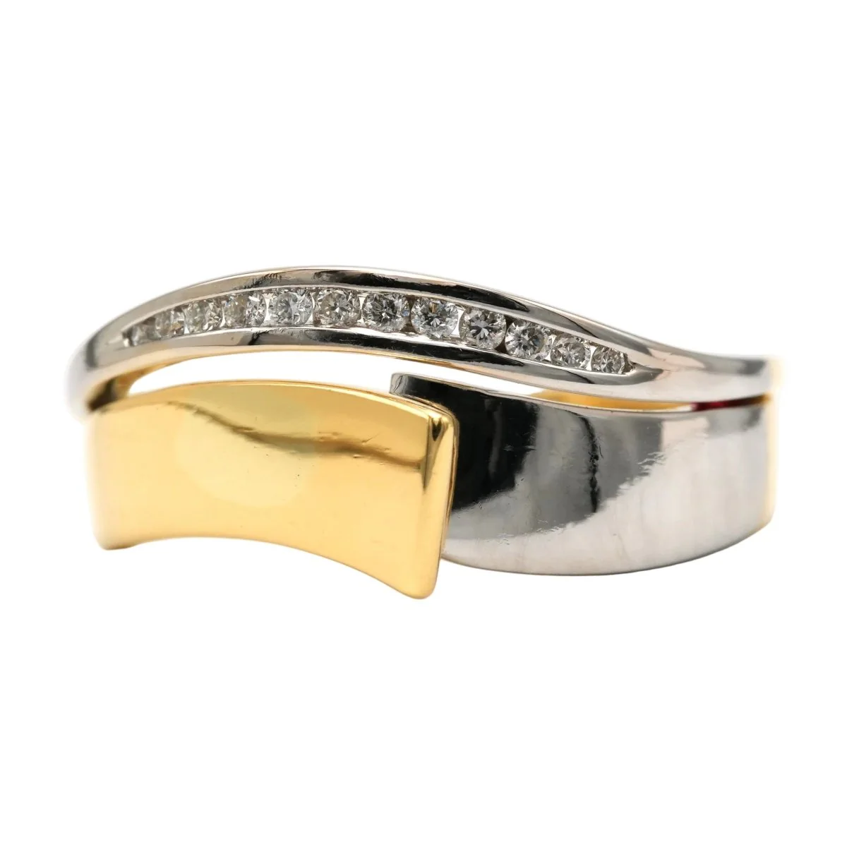 Bague en or blanc, or jaune et diamants