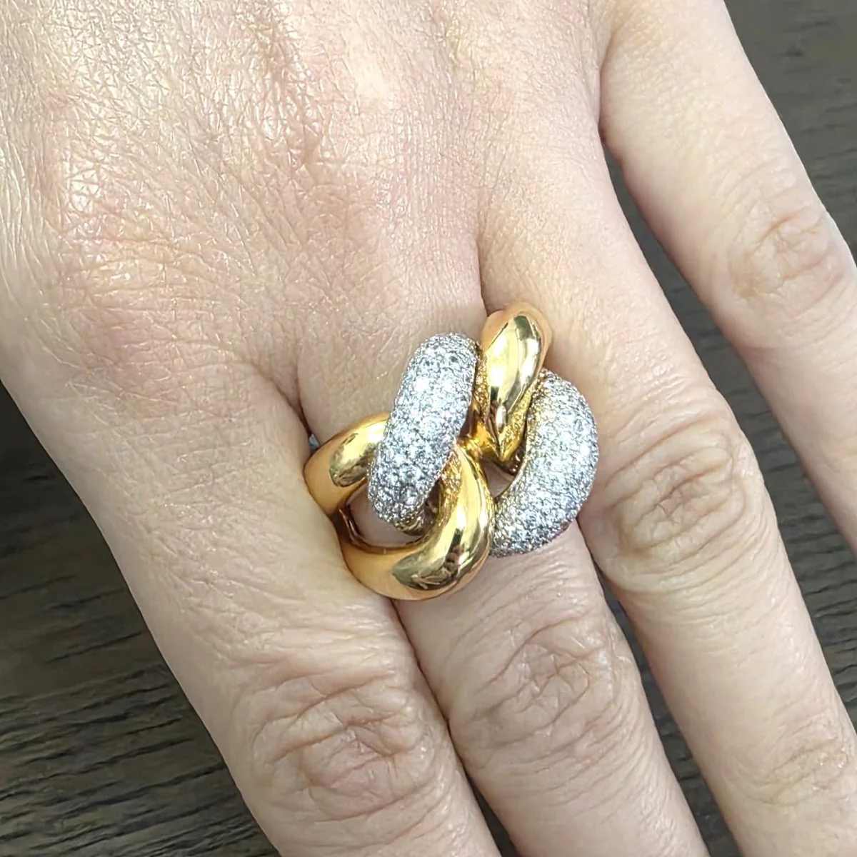 Bague en or blanc, or jaune et diamants - Image 2