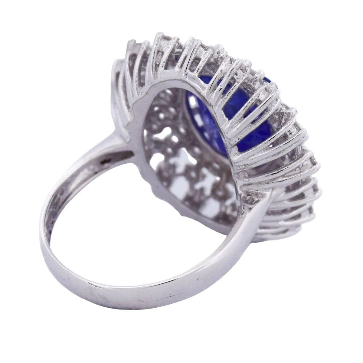 Bague Cocktail en or blanc, tanzanite et diamants - Image 6