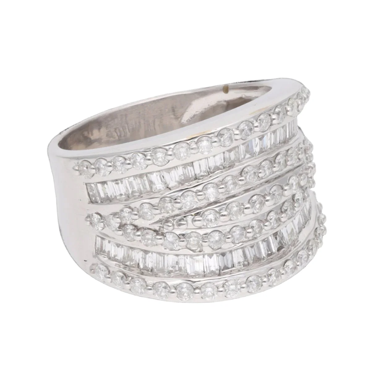 Bague en or blanc et diamants - Image 4