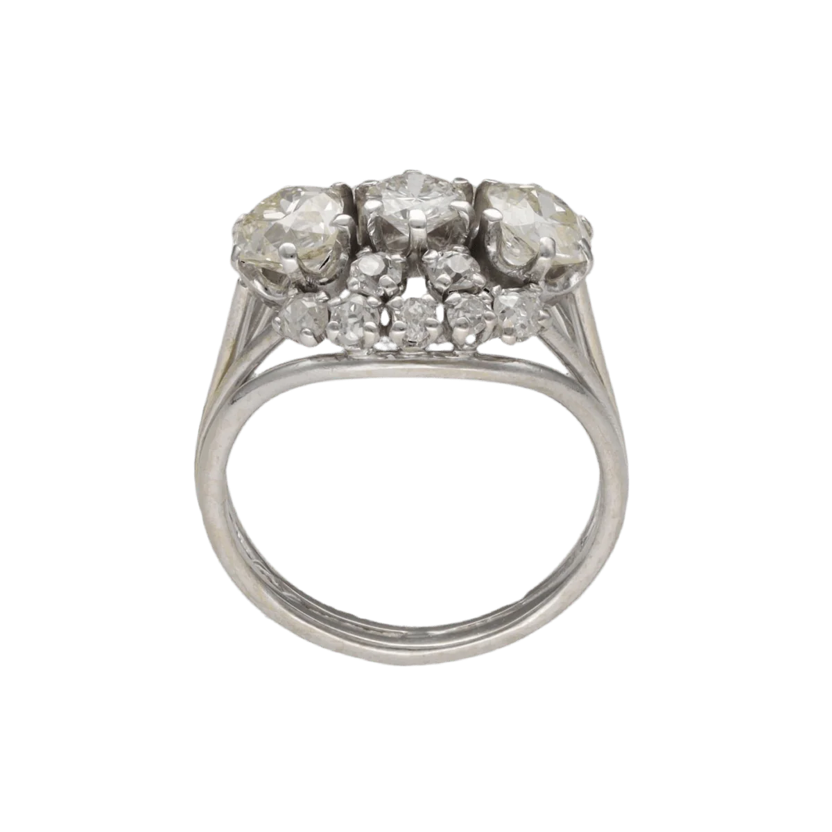 Bague Jarretière en or blanc et diamants - Image 4