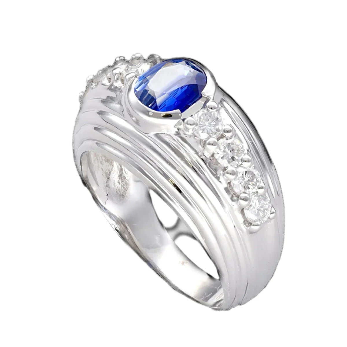 Bague en or blanc, saphir et diamants - Image 3