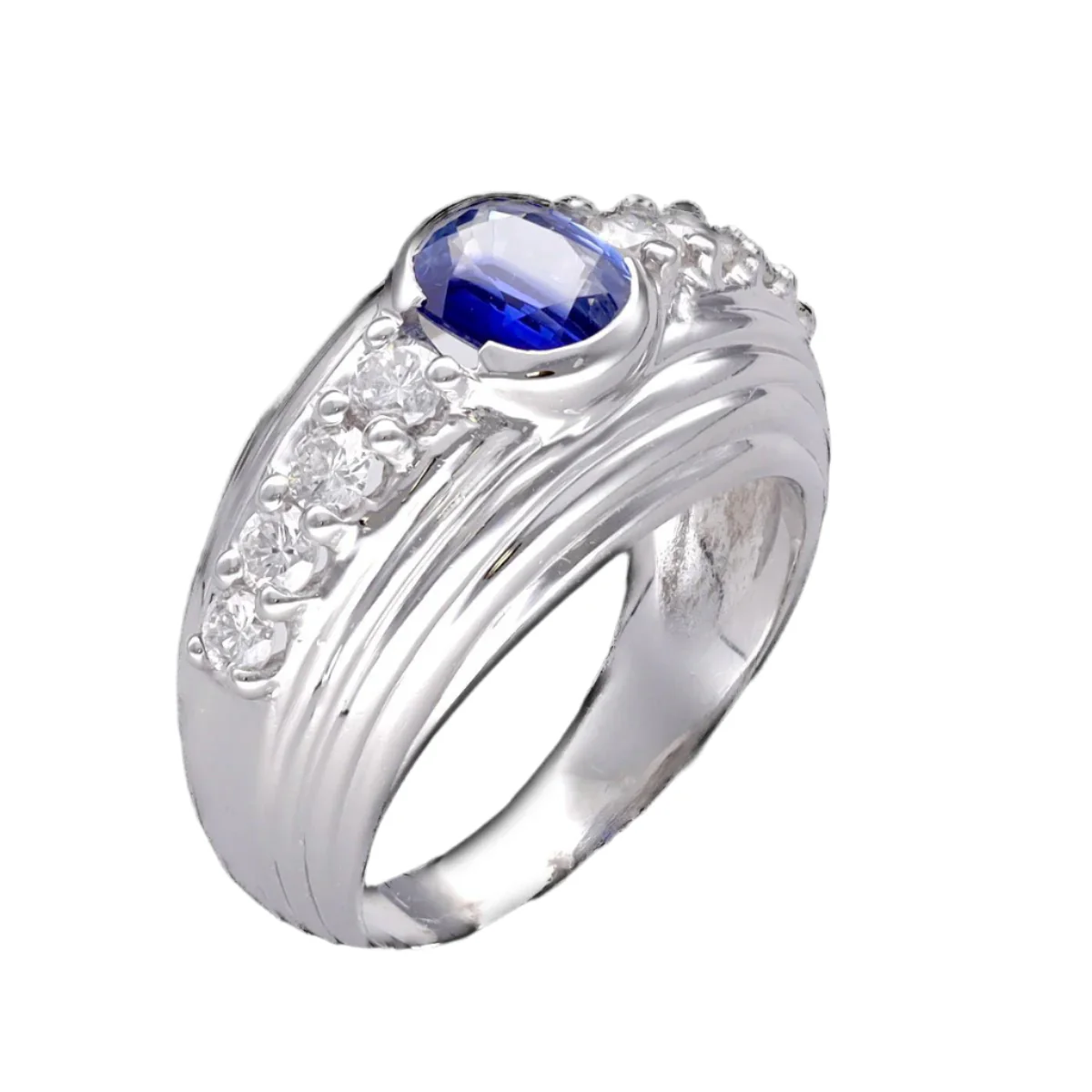 Bague en or blanc, saphir et diamants - Image 4