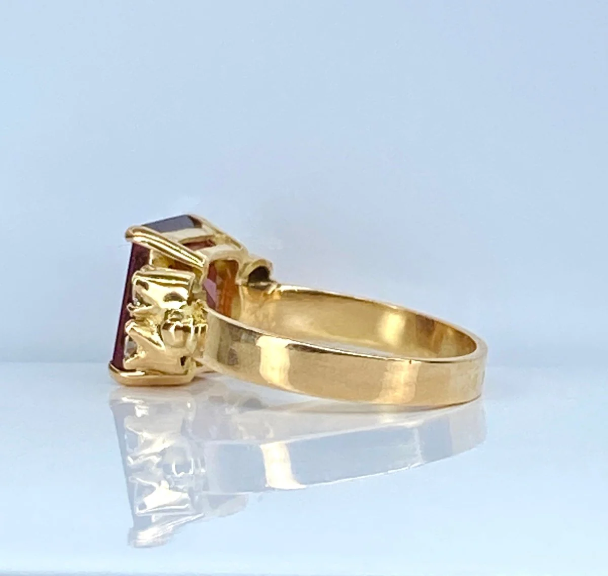 Bague en or jaune 18 carats , grenat et diamants - Image 7