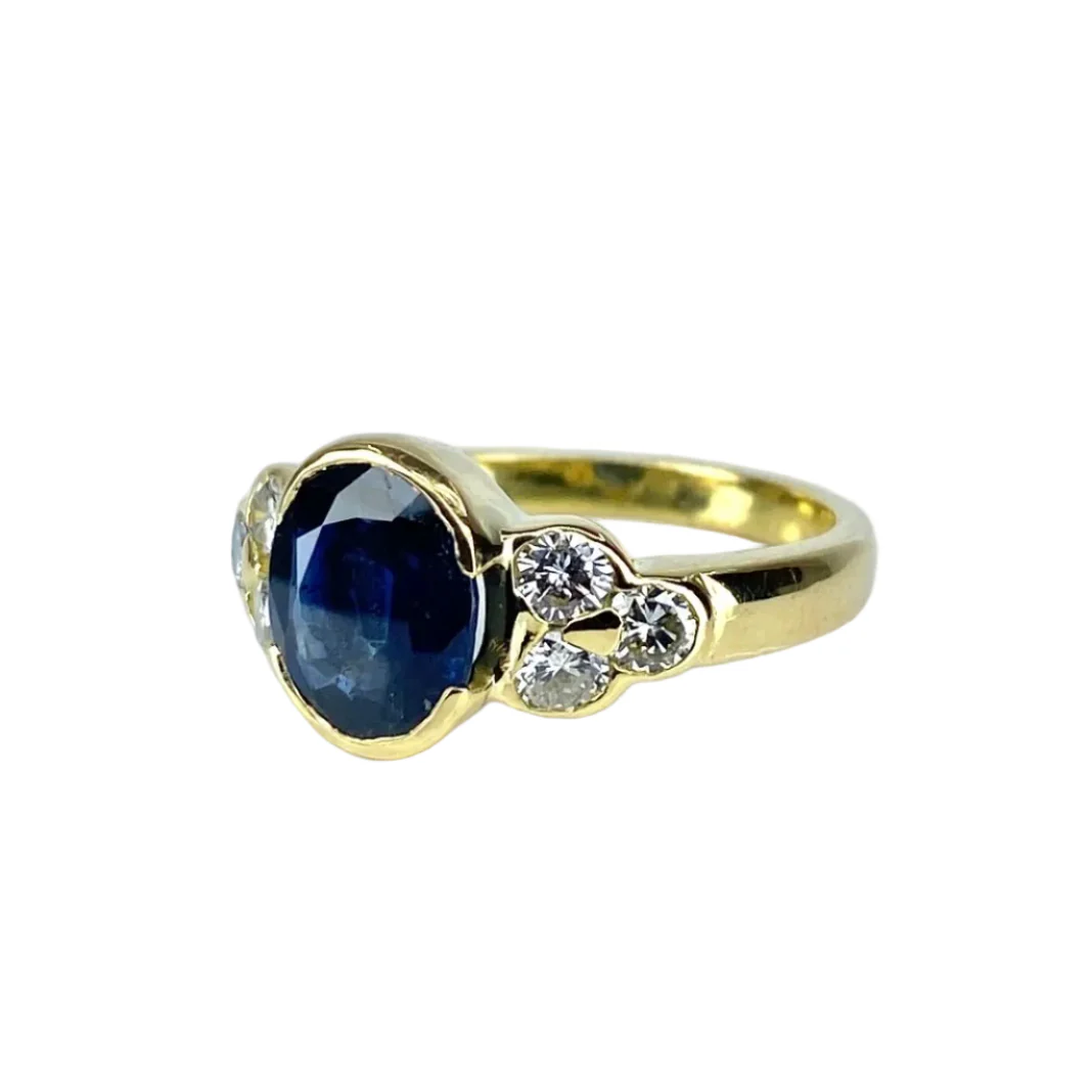 Bague en or jaune, saphir et diamants - Image 3