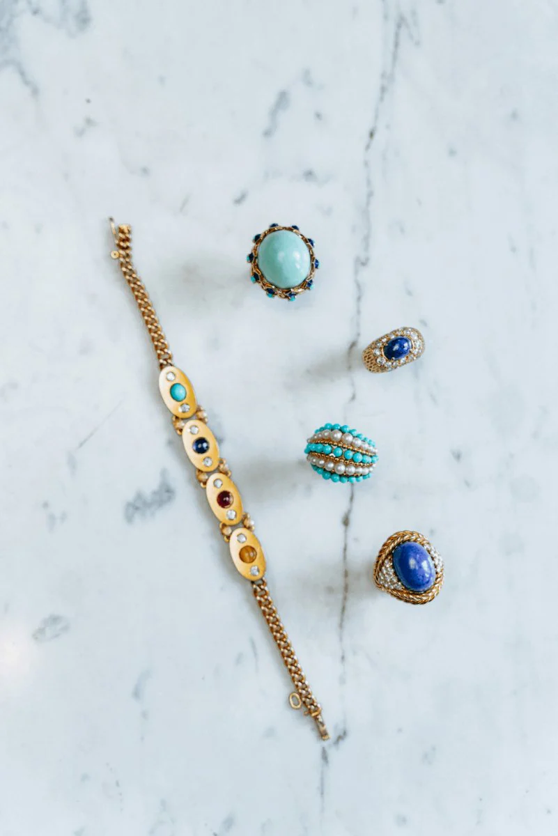 Bague VAN CLEEF & ARPELS en or jaune, perles et turquoises - Image 5