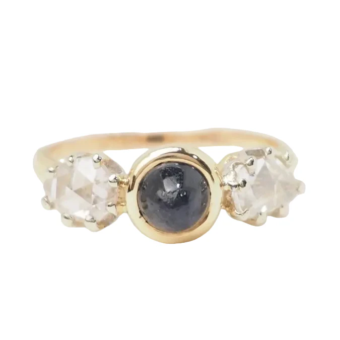 Bague Trilogie en or jaune, saphir et diamants