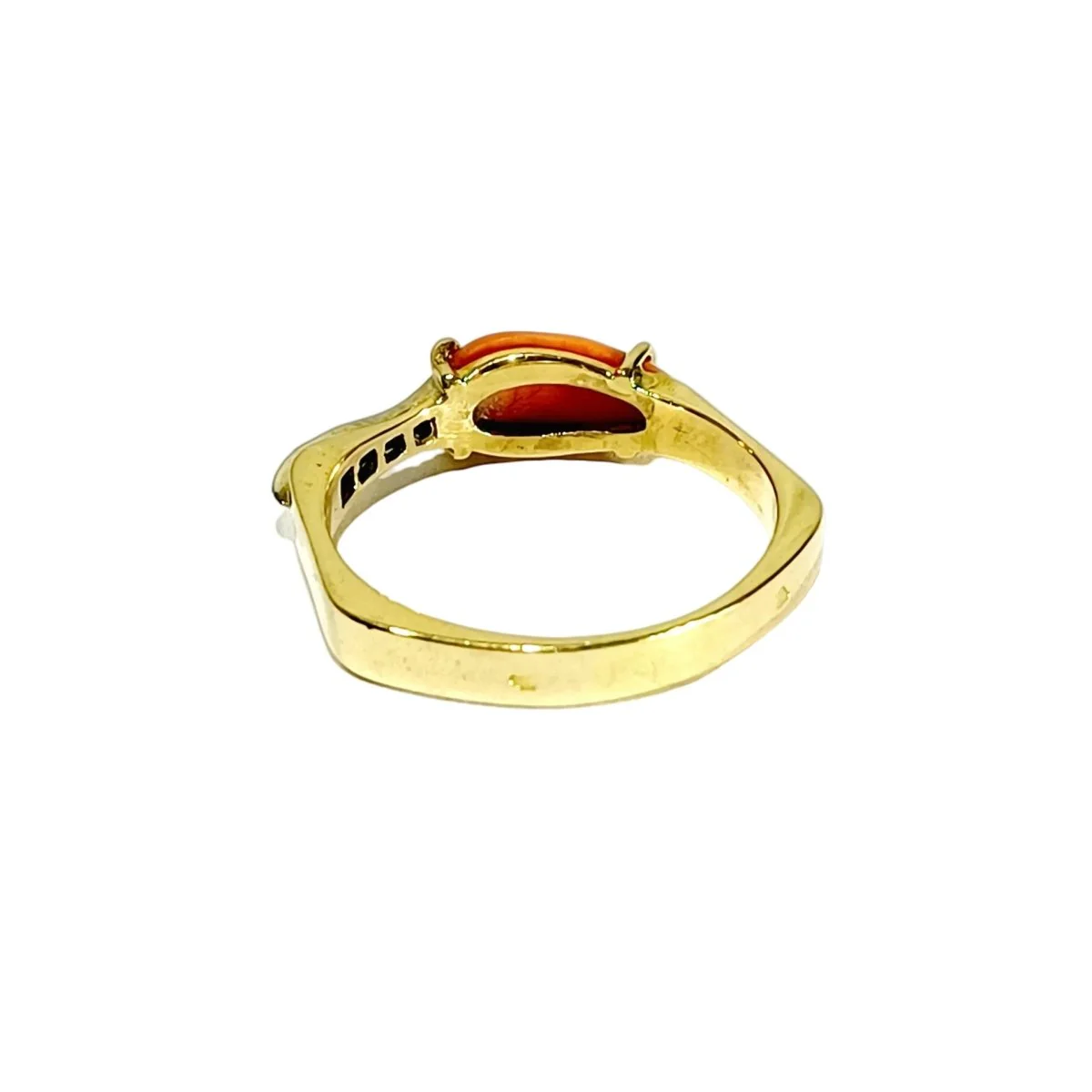 Bague en or jaune, corail et diamants - Image 4