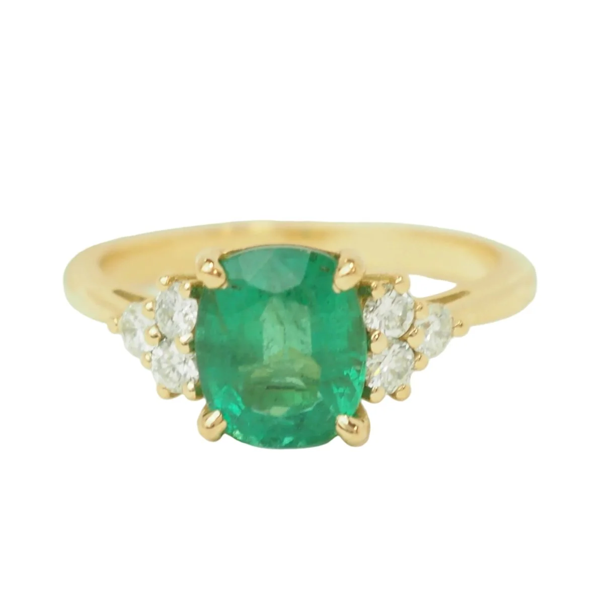 Bague en or jaune, émeraude et diamants