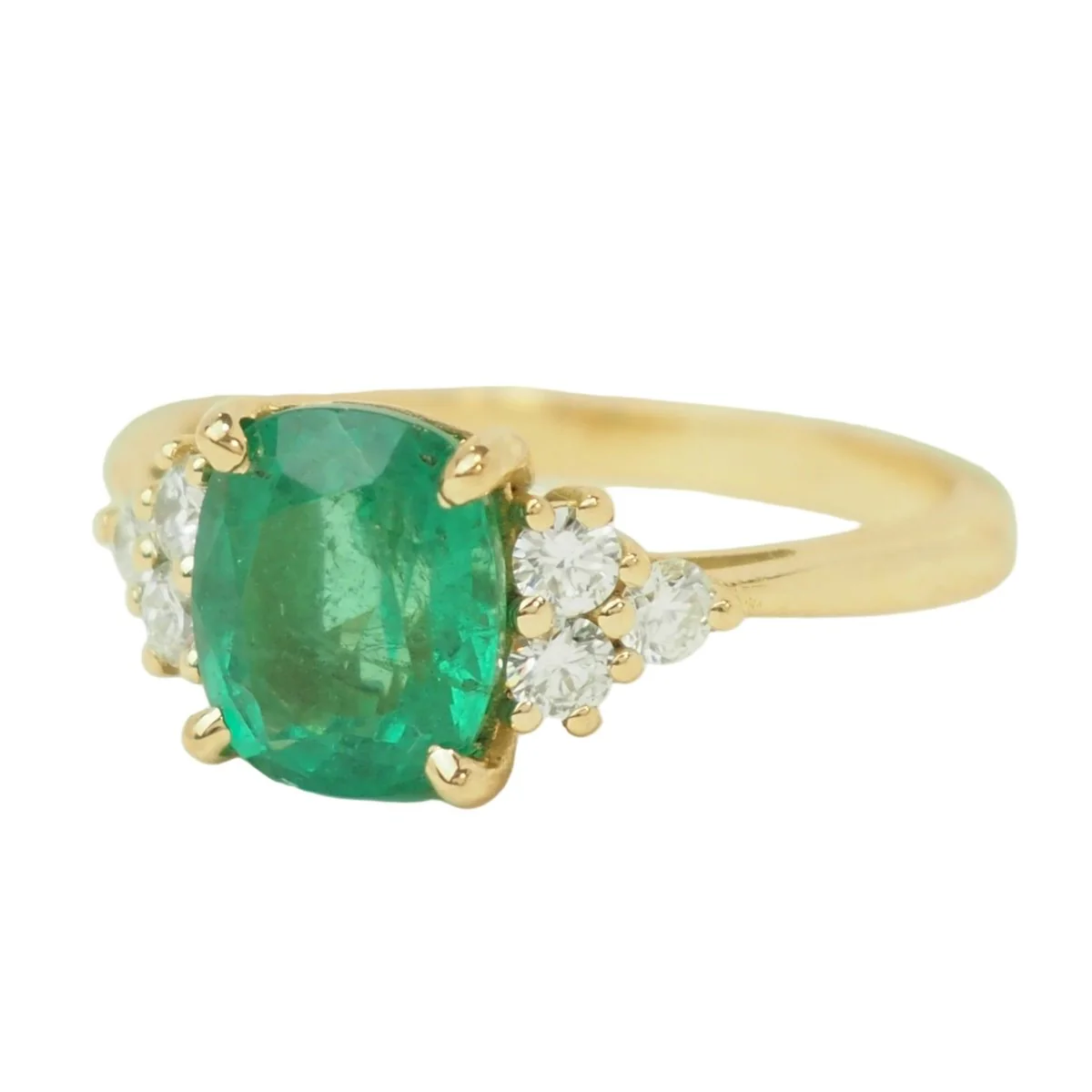 Bague en or jaune, émeraude et diamants - Image 3