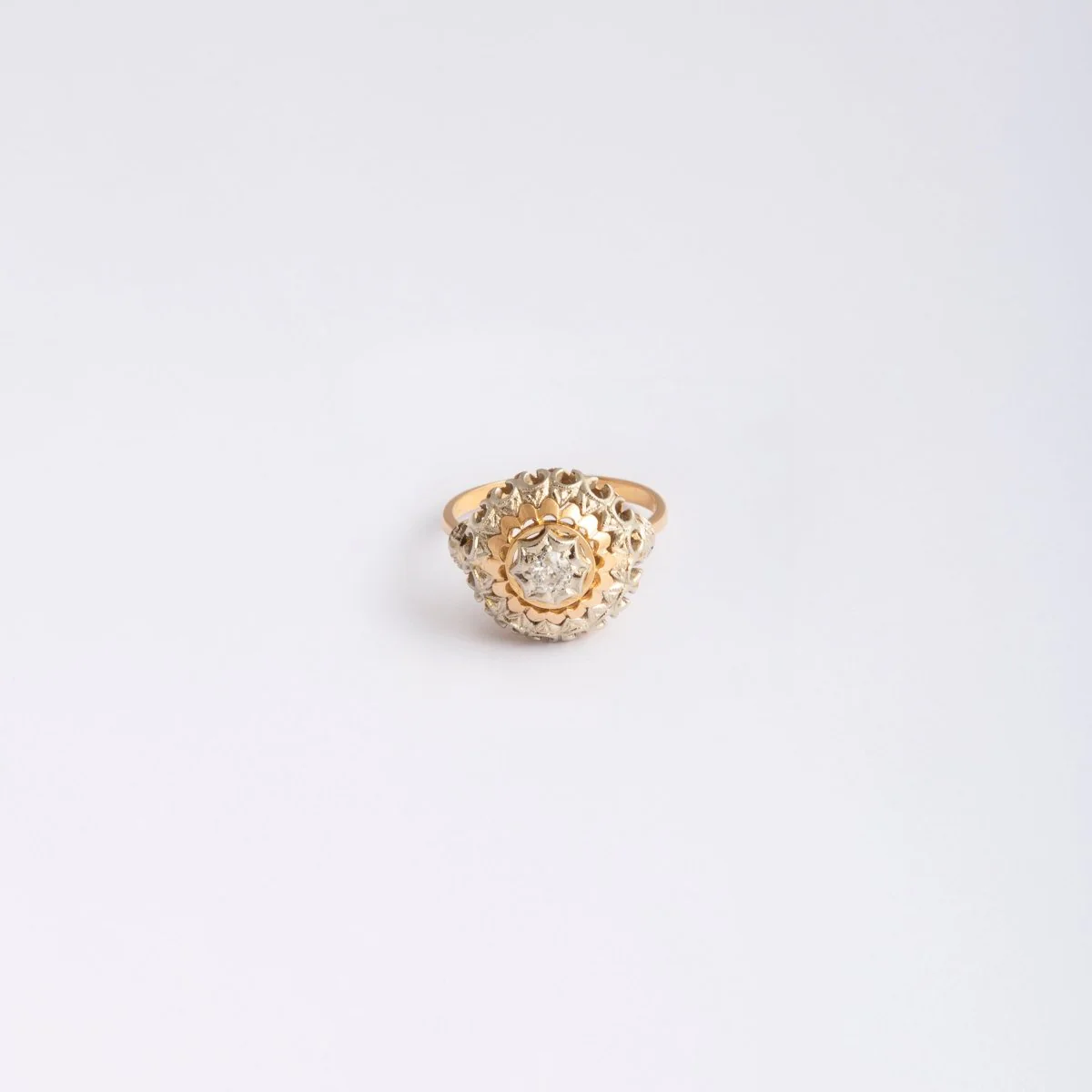 Bague en or jaune et diamant - Image 3
