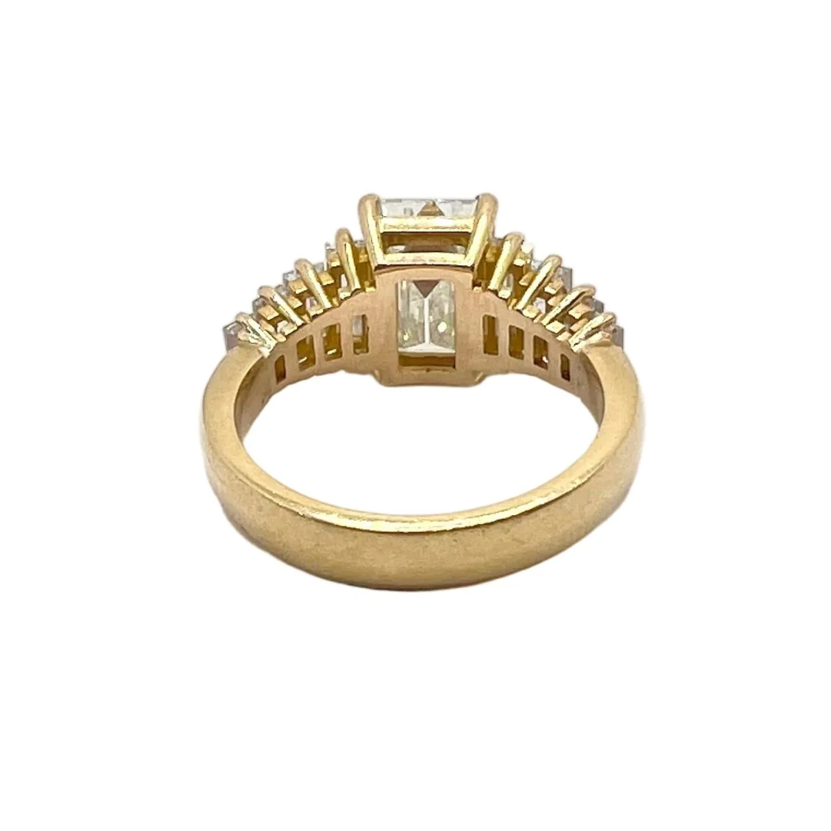 Bague en or jaune et diamants - Image 4