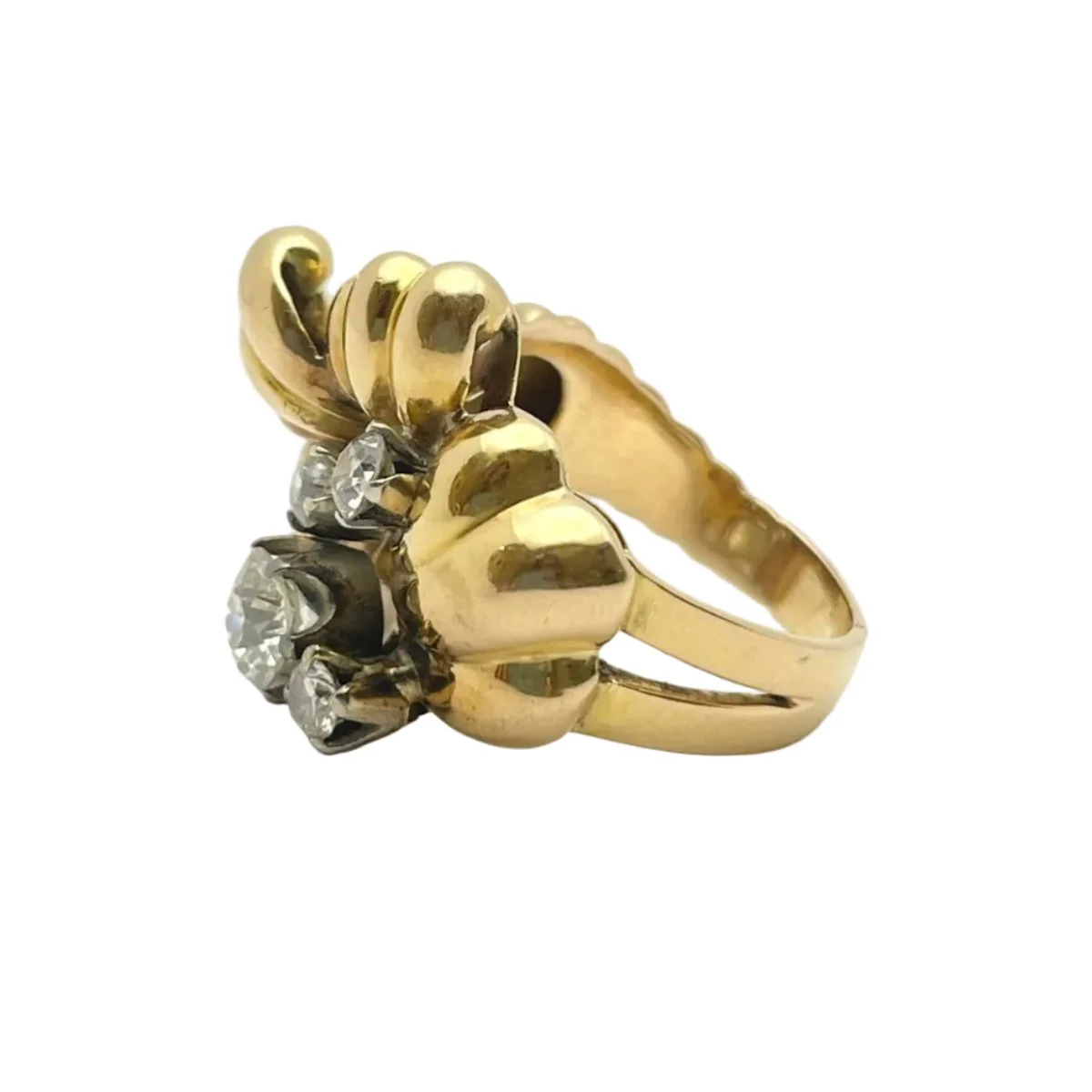 Bague en or jaune et diamants - Image 3