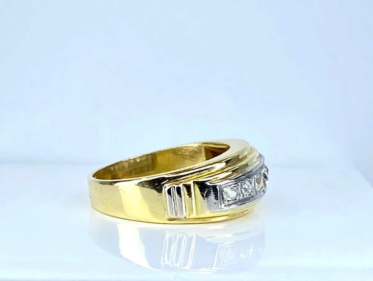 Bague en or jaune et diamants - Image 4