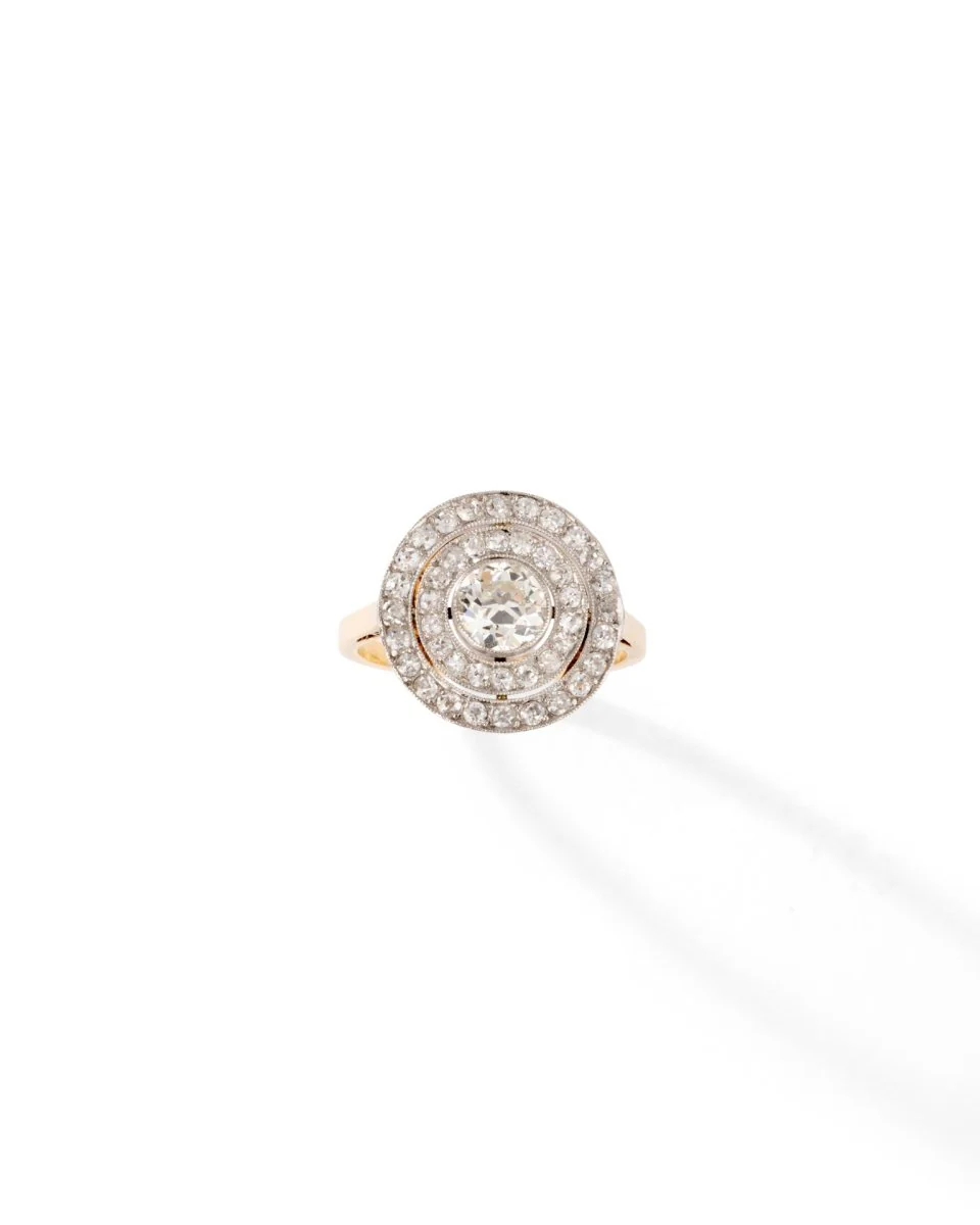 Bague Cocktail ronde en or jaune, or blanc et diamants