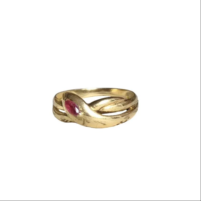 Bague en or jaune et rubis - Image 4