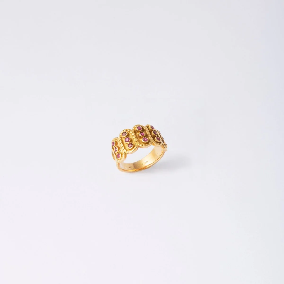 Bague en or jaune martelé - Image 3