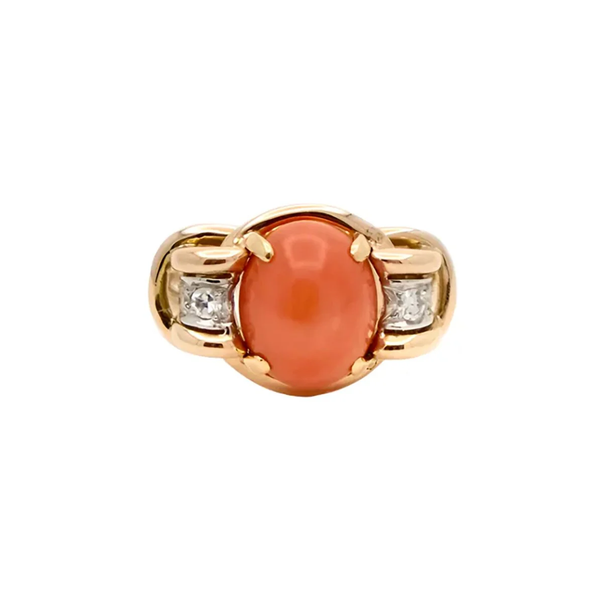 Bague en or jaune, or blanc, corail et diamants