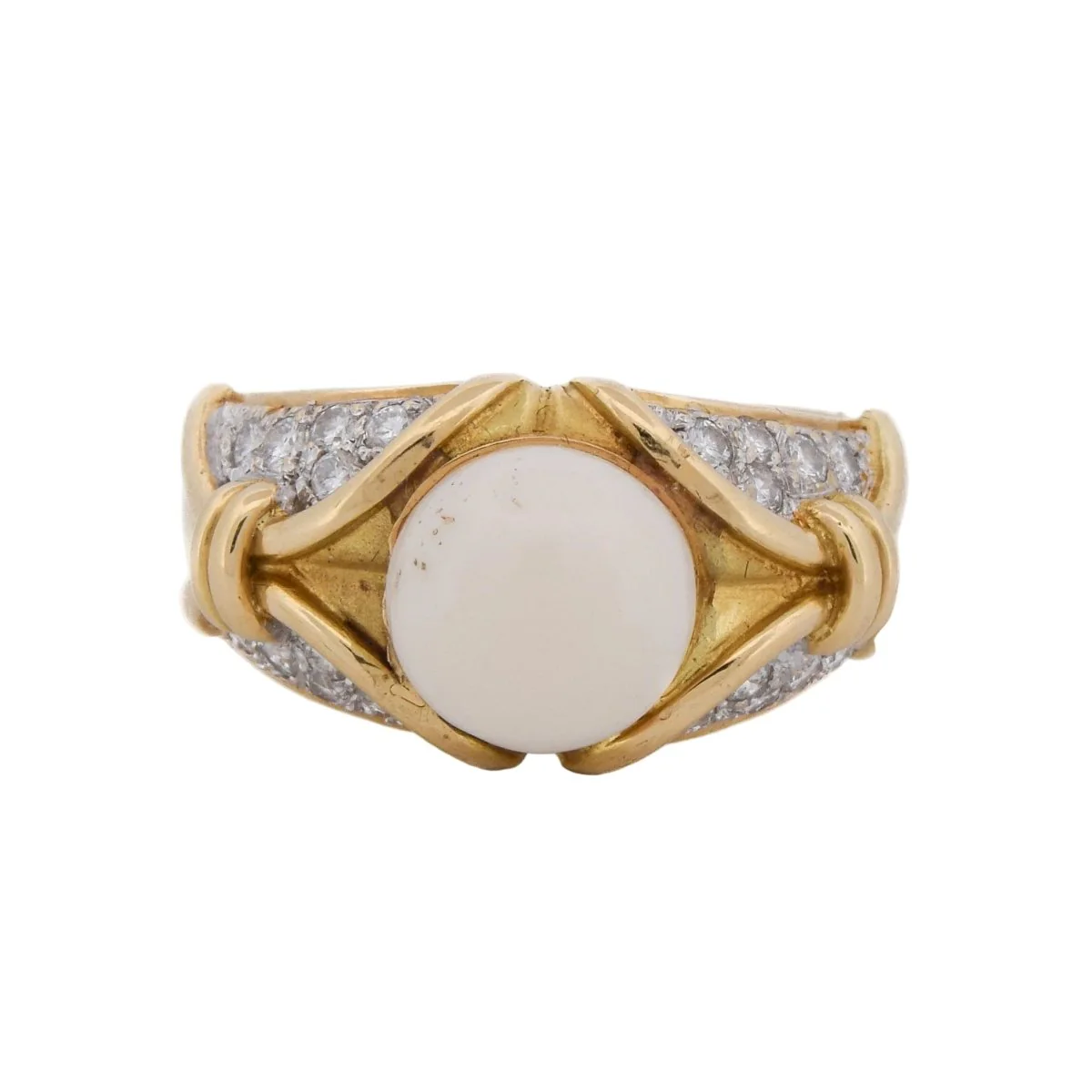 Bague en or jaune, perle et diamants