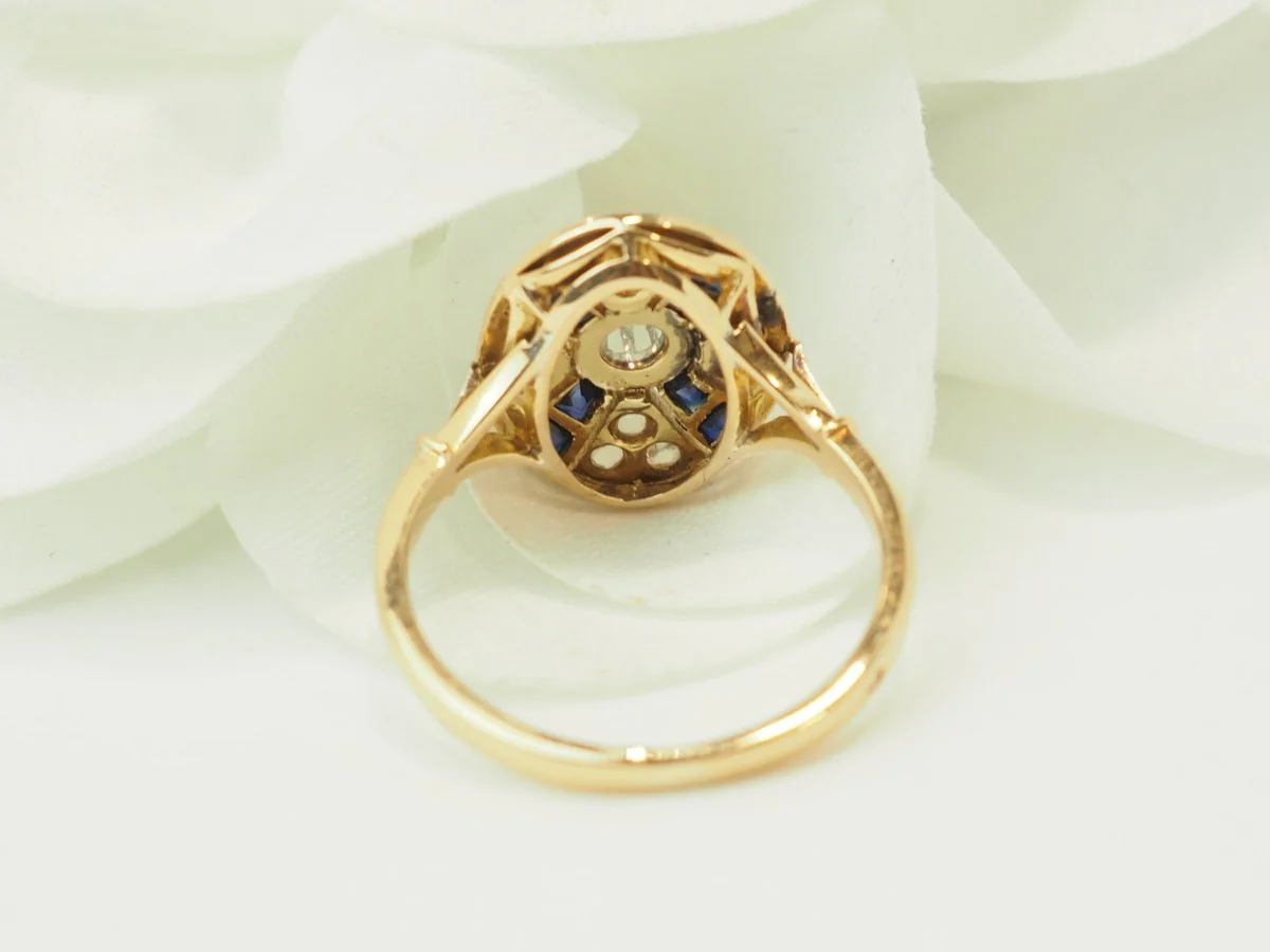 Bague en or jaune, platine, saphirs et diamants - Image 5