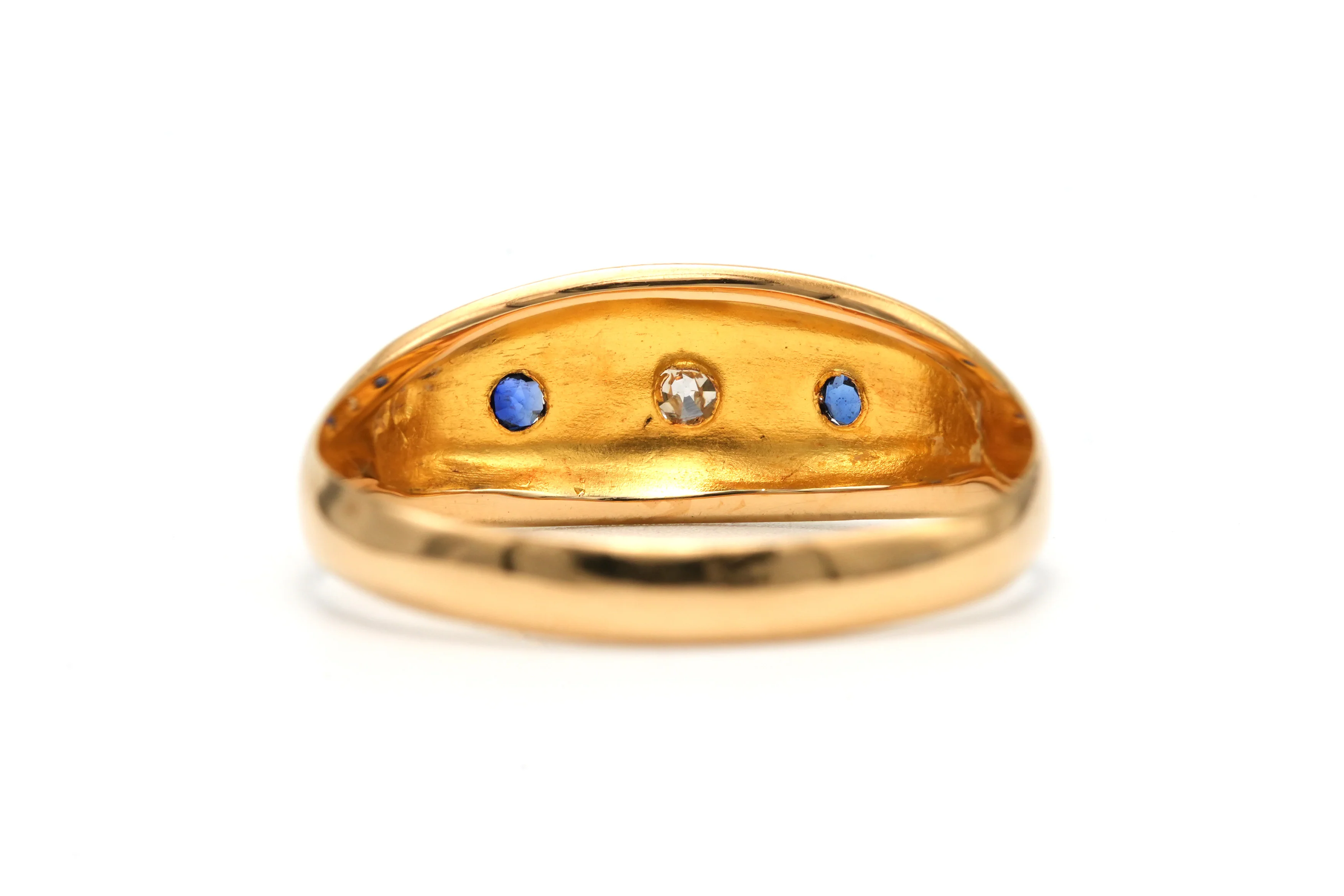 Bague en or jaune, saphirs et diamants - Image 4