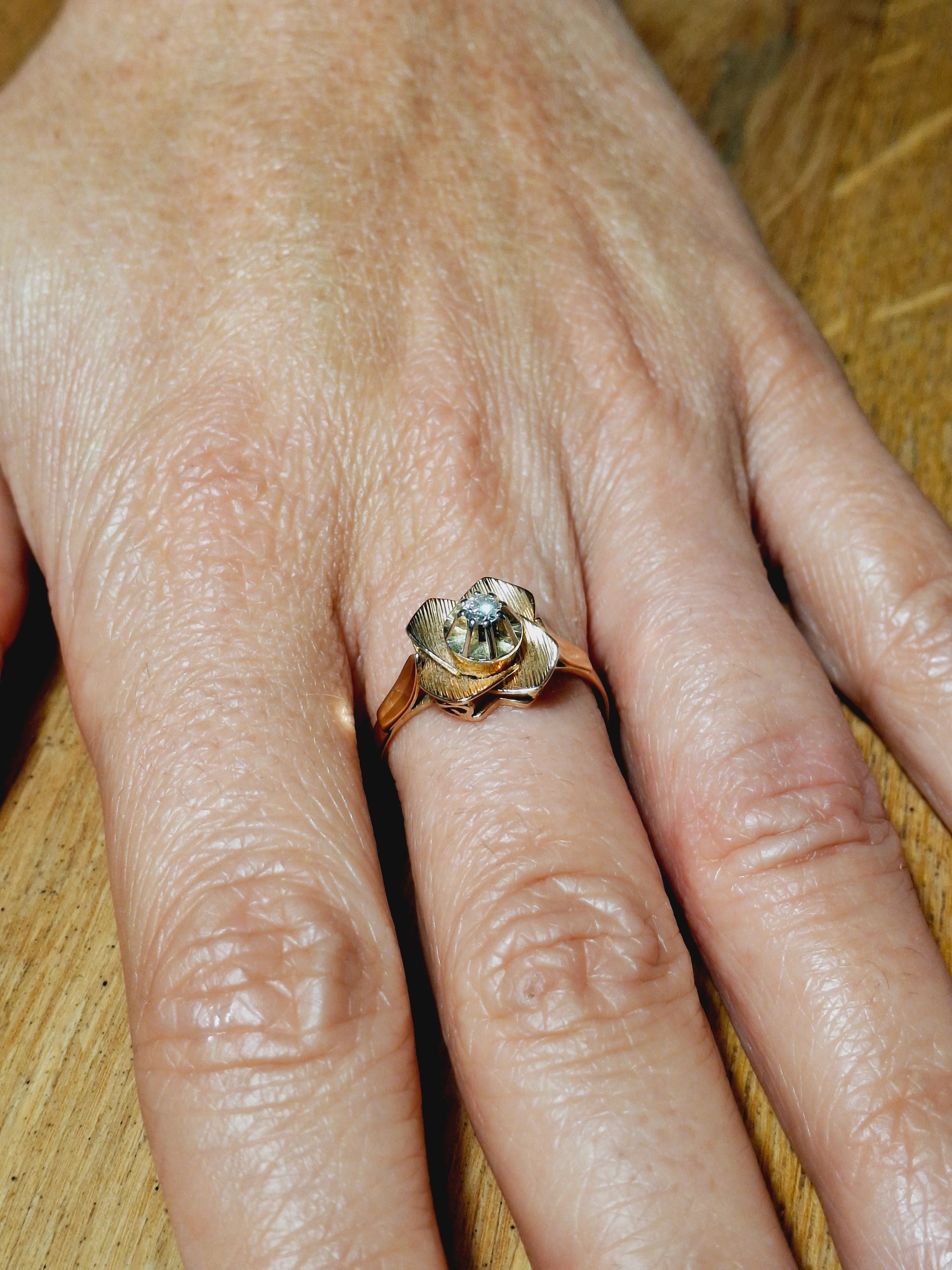 Bague en or rose et diamants - Image 11