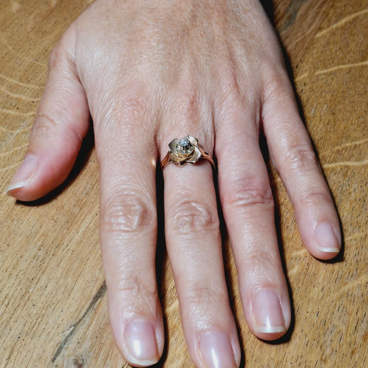 Bague en or rose et diamants - Image 23