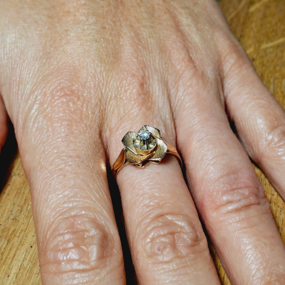 Bague en or rose et diamants - Image 24