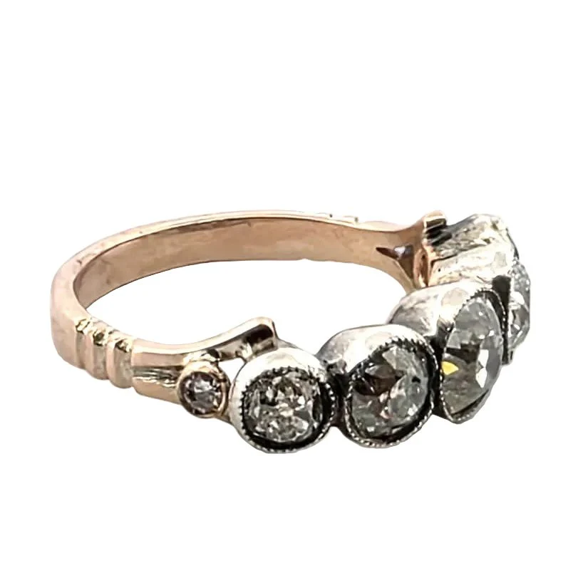 Bague en or rose et diamants - Image 5