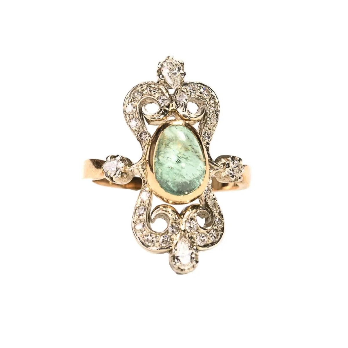 Bague en or rose, platine, émeraude et diamants