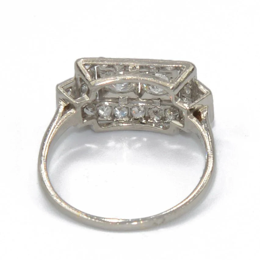 Bague en platine et diamant forme rectangulaire - Image 6