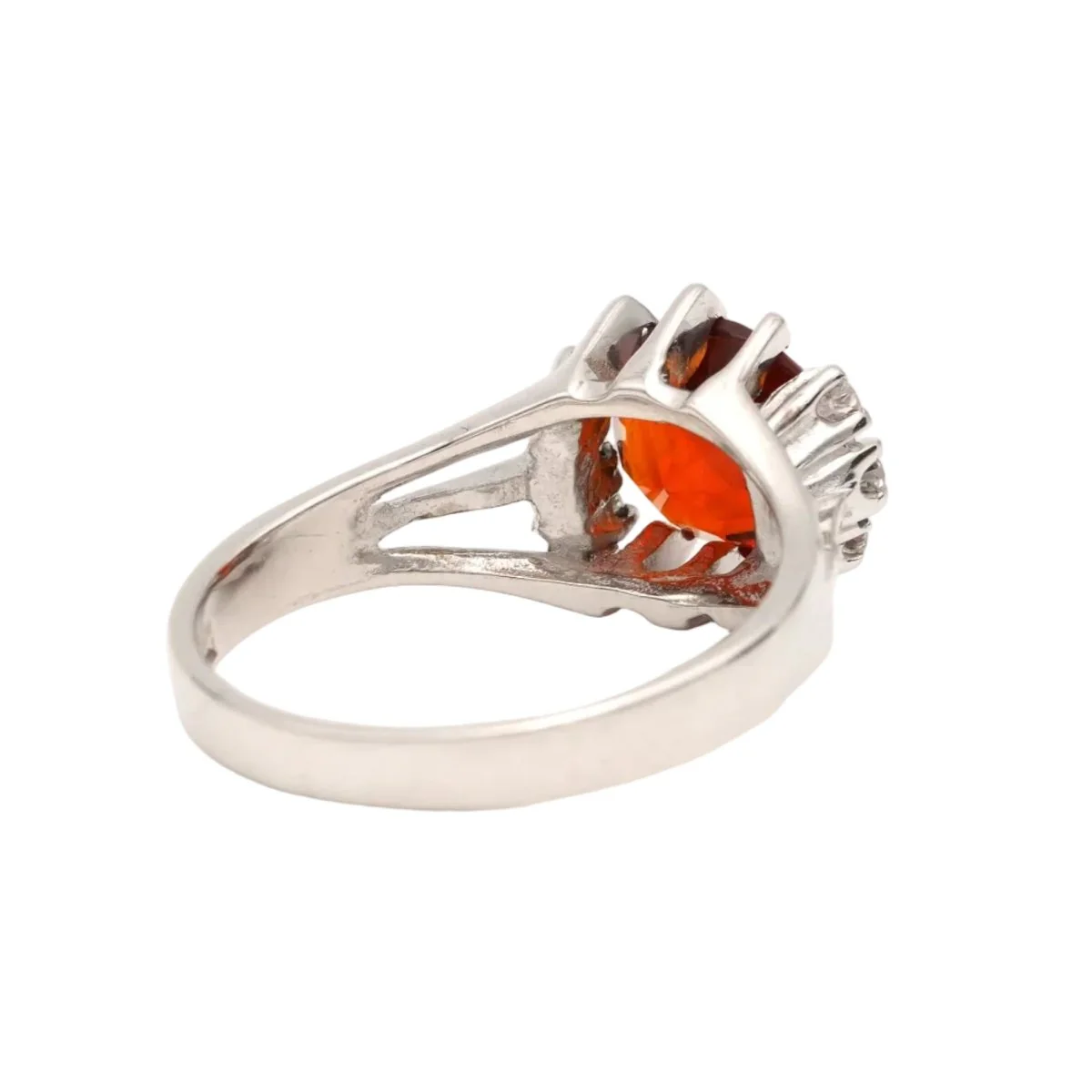 Bague Entourage en or blanc, citrine et diamants - Image 5