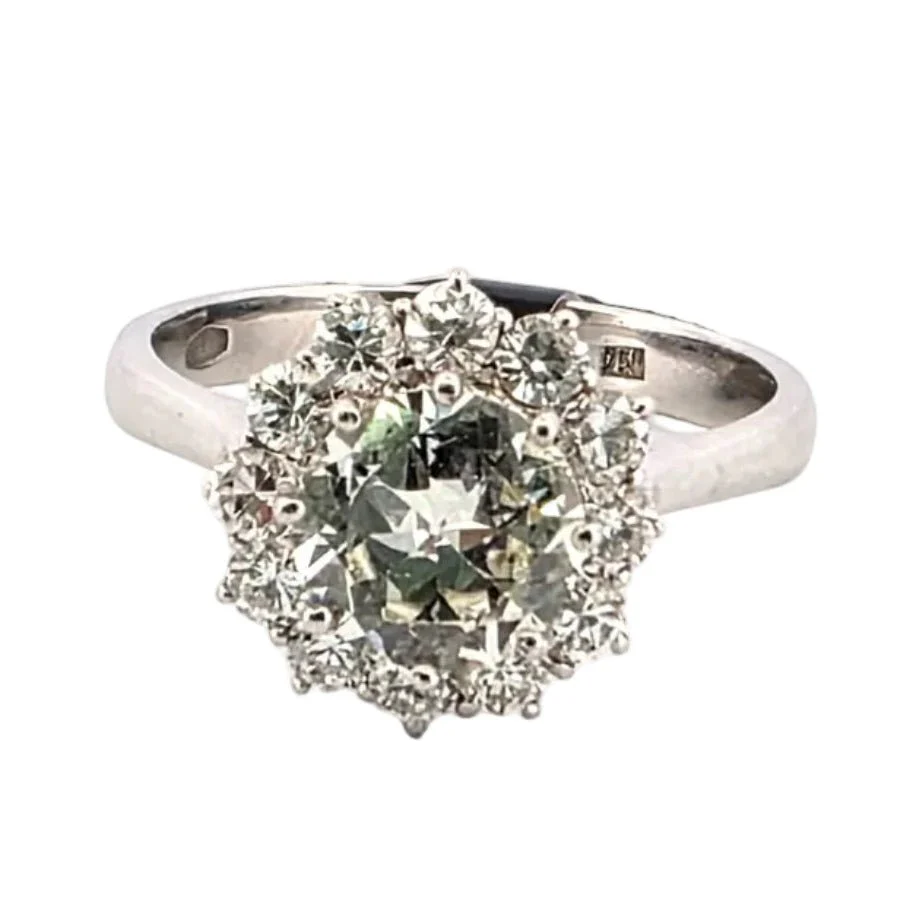 Bague Entourage en or blanc et diamants