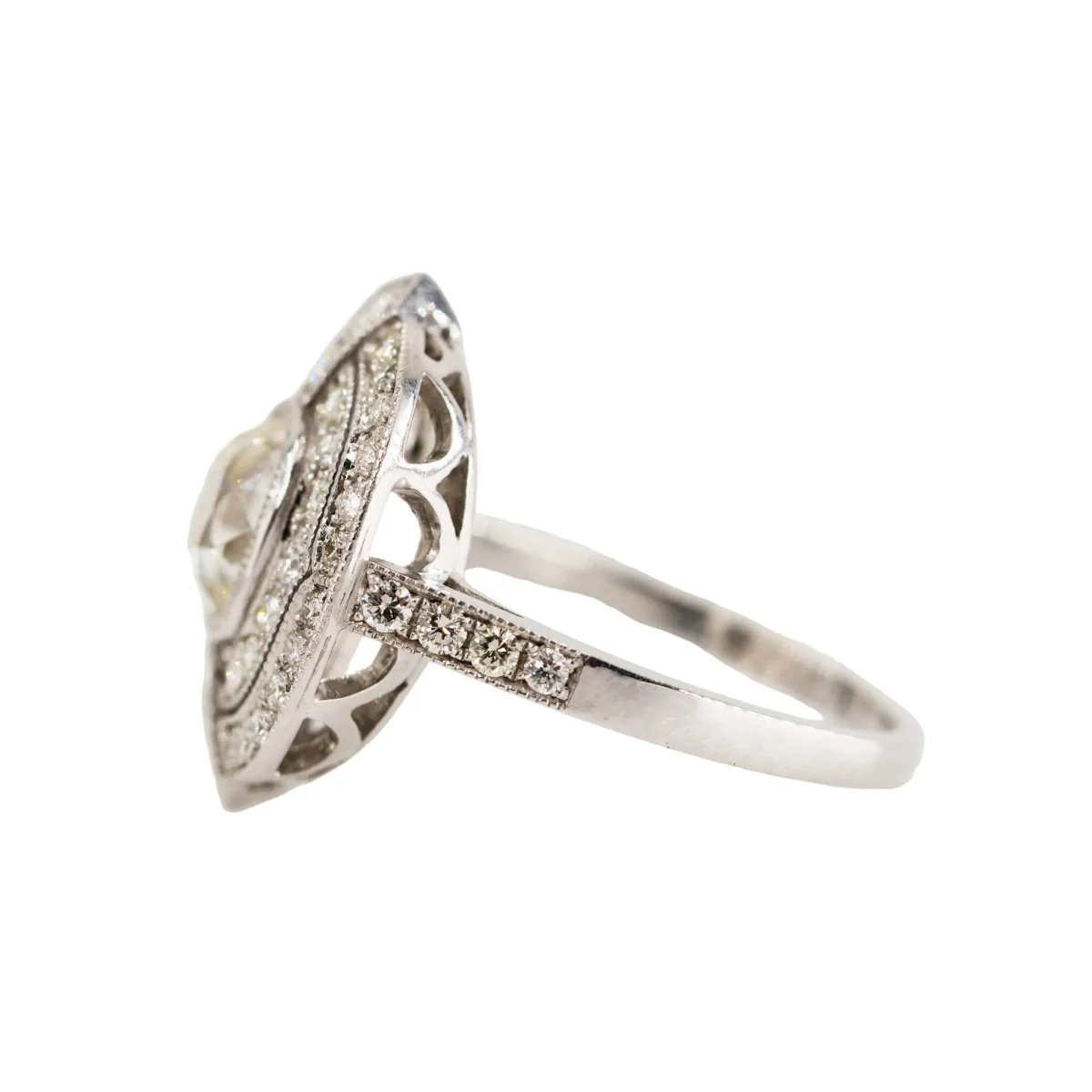 Bague Entourage en or blanc, platine et diamants - Image 4