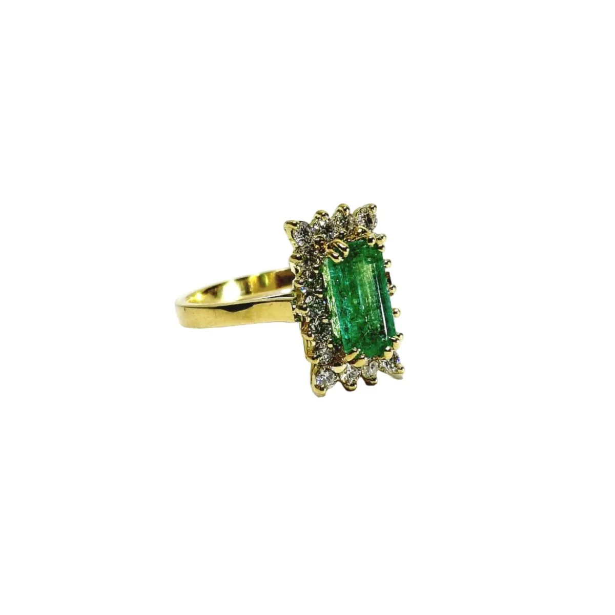 Bague Entourage en or jaune, émeraude et diamants - Image 7