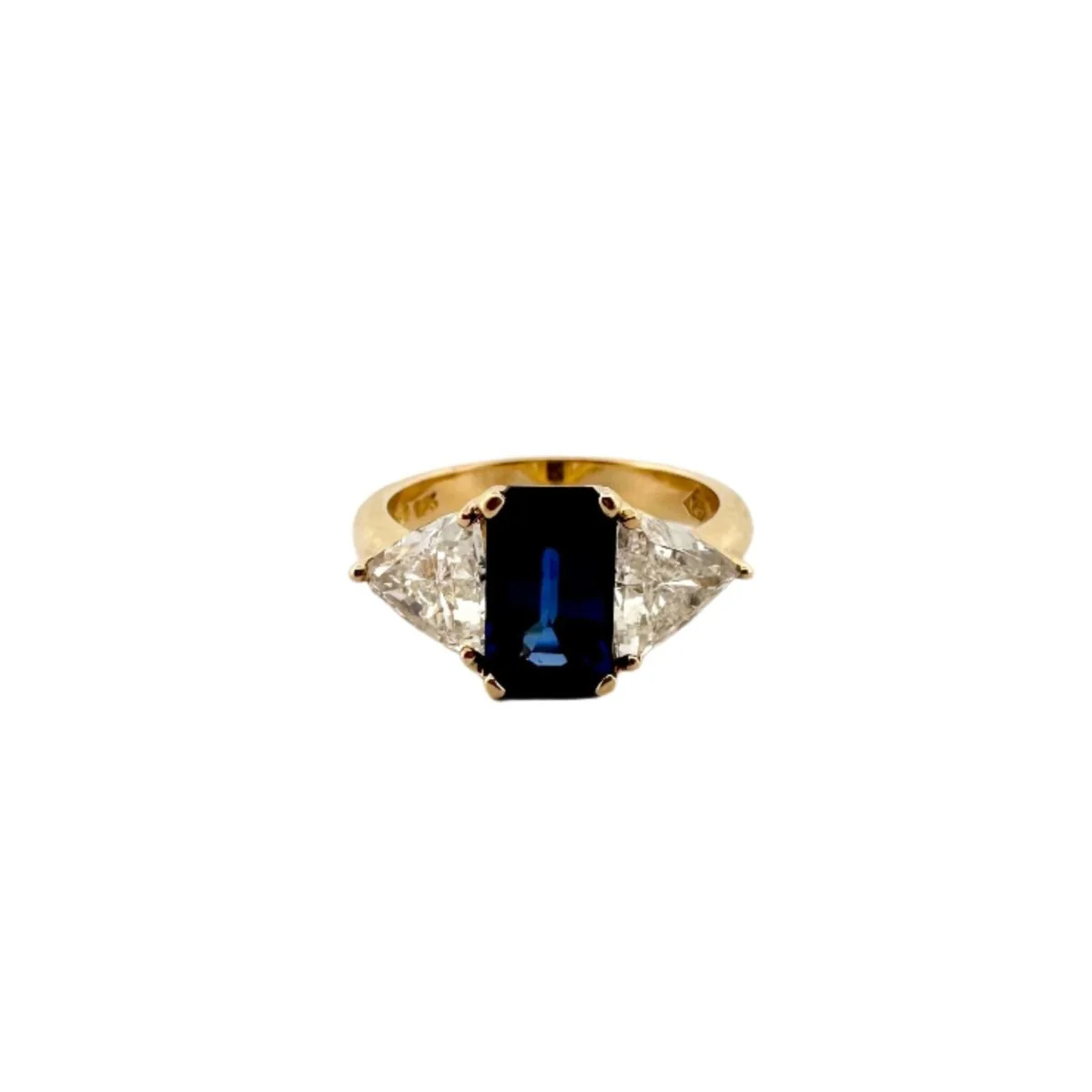 Bague en or jaune, saphir et diamants