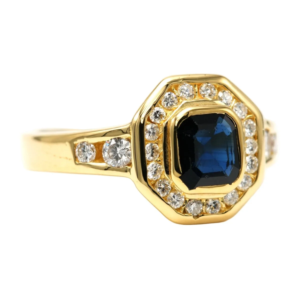 Bague Entourage en or jaune, saphir et diamants - Image 12