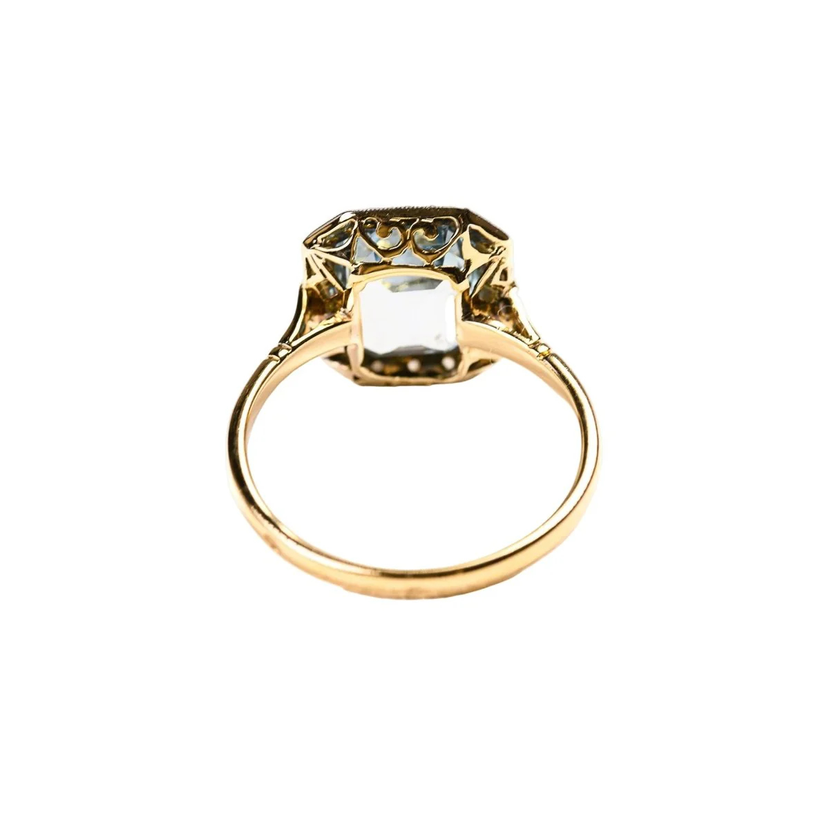 Bague Entourage en or jaune, topaze et diamants - Image 9