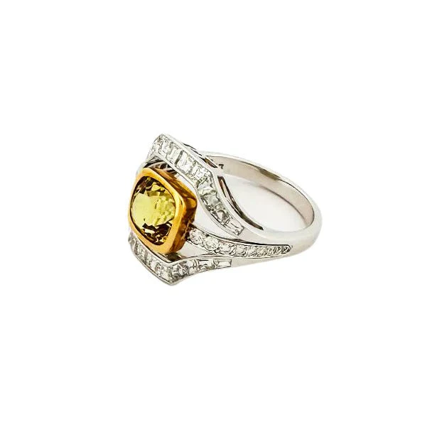 Bague en or blanc, saphir jaune, et diamant - Image 5